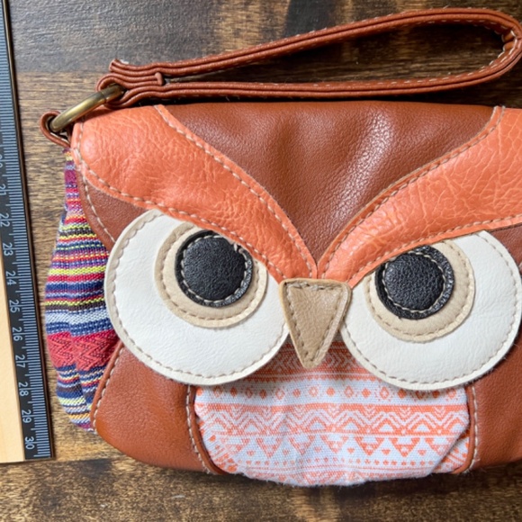 Owl Wristlet Canvas and Faux Leather Zip Snap Closure Inner Pocket Wallet Purse - Picture 9 of 9